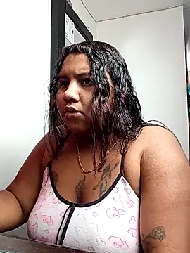 naomyandpablot online show from May 11, 1:51 am