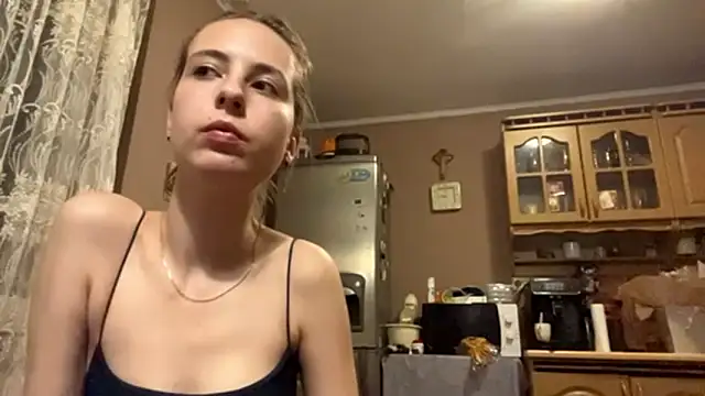 CharmingBlonde online show from March 16, 6:45 pm