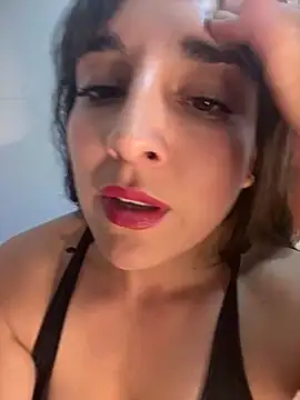 Latinaelisa online show from March 6, 2:28 am