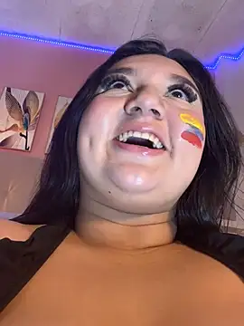luna bradley  online show from July 9, 2:41 pm