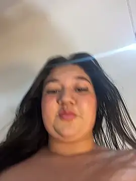 luna bradley  online show from June 9, 2:38 pm