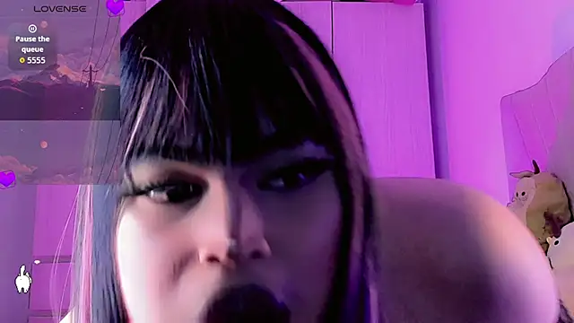 Danna xz online show from June 15, 4:40 pm