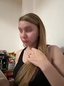 AlessiaandJay online show from May 15, 5:59 pm