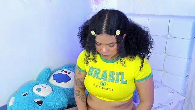 Angel Belll online show from July 11, 3:28 am
