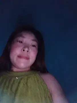 Yiyoongg online show from July 15, 9:08 pm