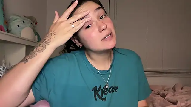 anitayurmoniii online show from March 20, 4:39 am