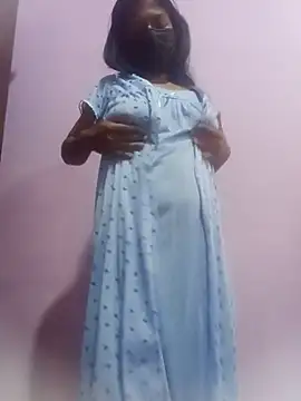 Malee S online show from June 15, 4:45 am