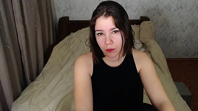 AdelMauds online show from February 13, 2:40 pm