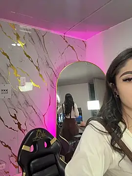 babyy nicols m online show from July 22, 3:07 am