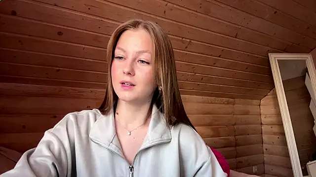 TessSamul online show from May 6, 3:38 pm
