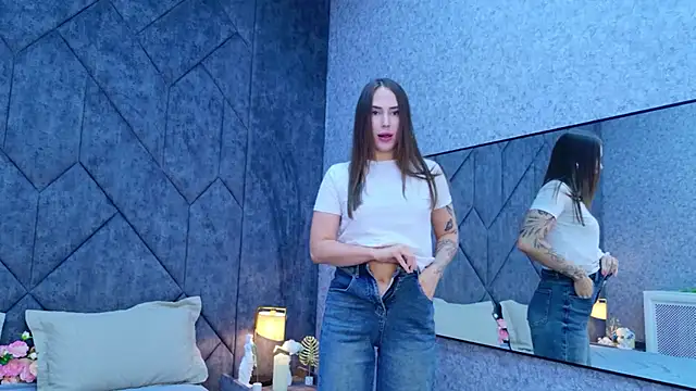 Arielle Vade online show from July 11, 5:29 am