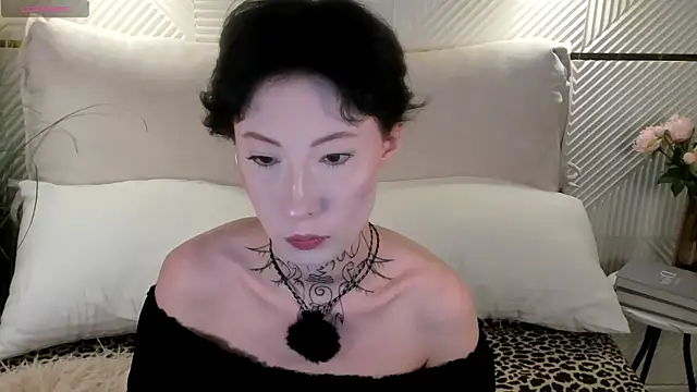 roxy morrison x online show from July 30, 3:29 am