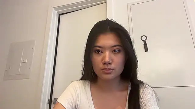 Joycelovely online show from May 23, 8:40 pm