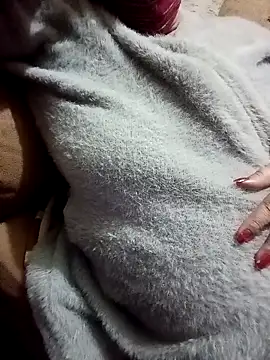 Simran 008 online show from March 4, 11:00 pm