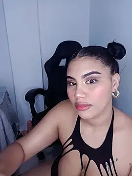 amandaa 21 online show from July 30, 3:29 am