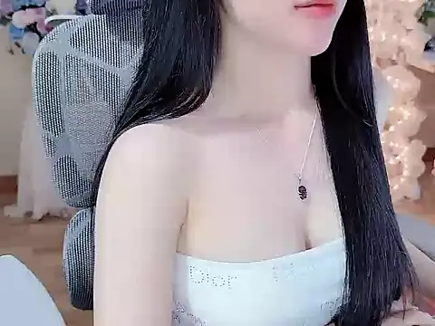 Agnelyn    online show from July 2, 10:54 am