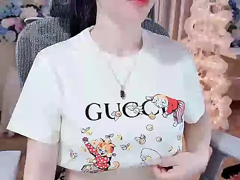 Agnelyn    online show from July 6, 11:26 am