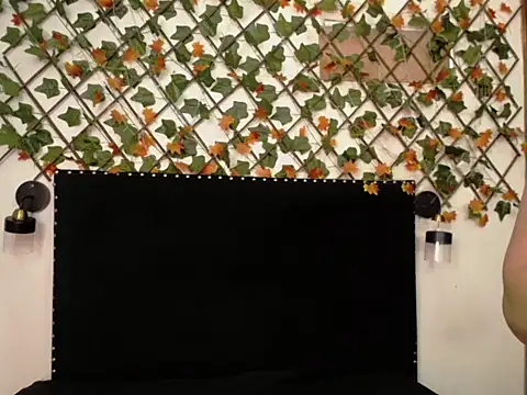 DakotaRouse1 online show from February 14, 11:56 am