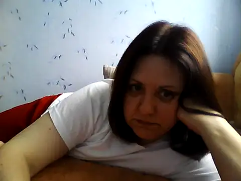 LockyCharm111 online show from June 12, 5:37 am