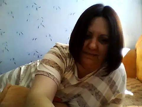 LockyCharm111 online show from July 11, 12:49 pm