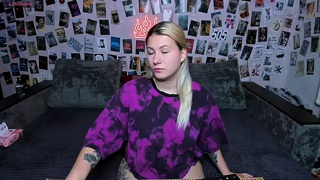 x Ulya1cutex online show from June 10, 5:44 pm