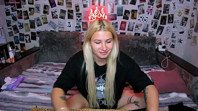x Ulya1cutex online show from July 24, 2:09 am