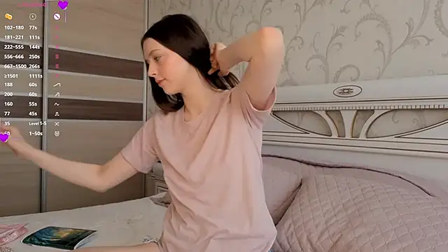 LizaRise online show from March 6, 1:12 am