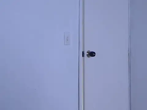 gris26 online show from March 4, 1:17 pm