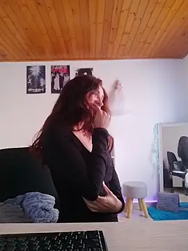 gris26 online show from February 27, 1:33 pm