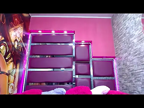 Maddy cute18 online show from February 20, 1:01 pm