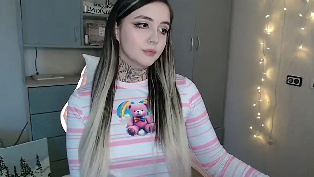 Rin Tozier online show from March 9, 2:15 am