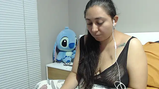 fransheska 1 online show from February 17, 1:27 am