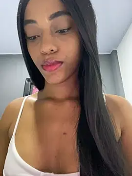 Brunette  XXX online show from March 13, 3:08 am