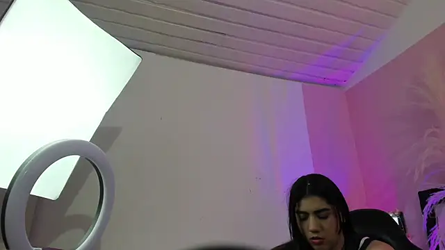 Siena fox online show from July 16, 7:07 pm
