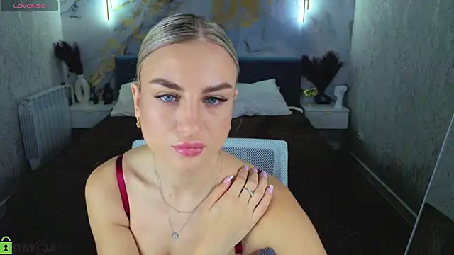 Silen Tori online show from June 16, 1:17 am
