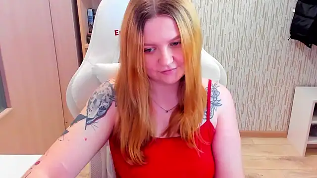 AnitaXVine online show from March 7, 11:06 am