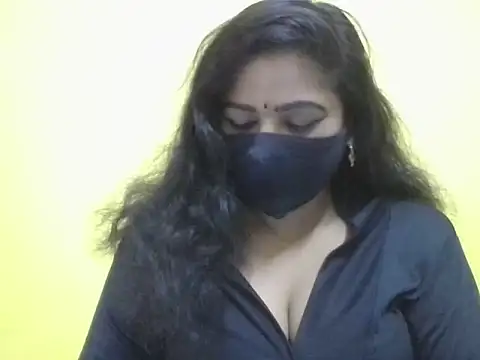 anu-reddyy online show from June 7, 4:52 am