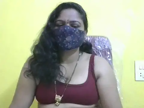 anu-reddyy online show from May 3, 6:28 am
