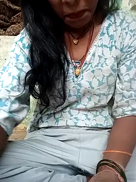 Desi Couple P online show from May 6, 12:58 am