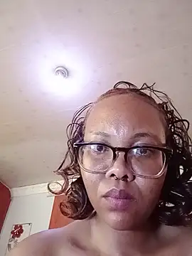 ShantelBootyBoobs online show from June 9, 7:52 am