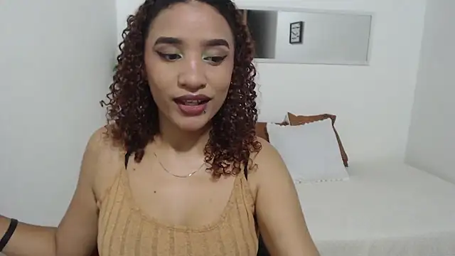 Alice Grinnerk online show from February 20, 2:07 pm