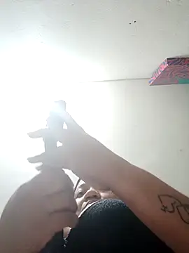 honey-suckle online show from March 19, 4:55 pm