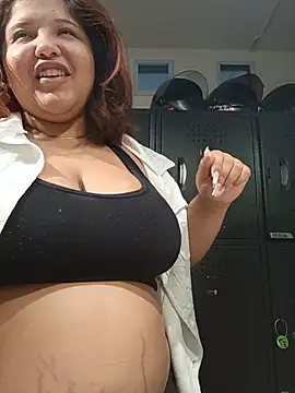 VanessaLanz online show from July 28, 11:17 am