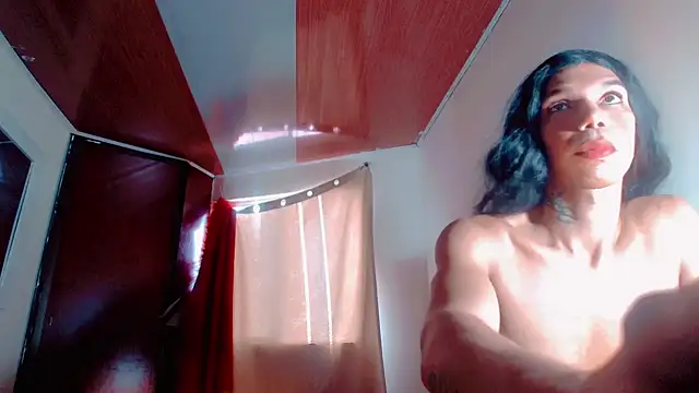 latinhott23 online show from July 17, 10:13 pm