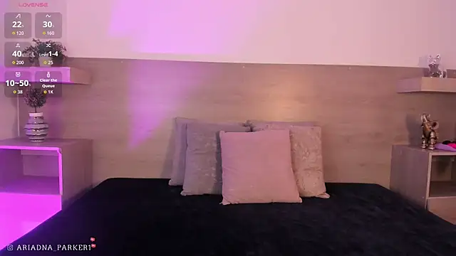 ariana  parker online show from July 27, 3:47 am