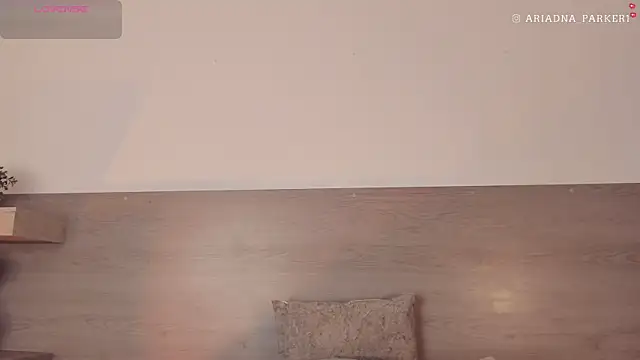 ariana  parker online show from July 11, 7:52 am