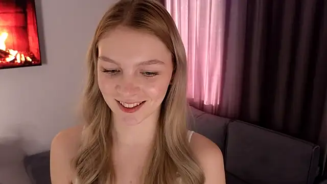 CynthiaaStone online show from March 10, 1:04 pm