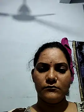 Anushka Singh0 online show from August 3, 3:39 pm
