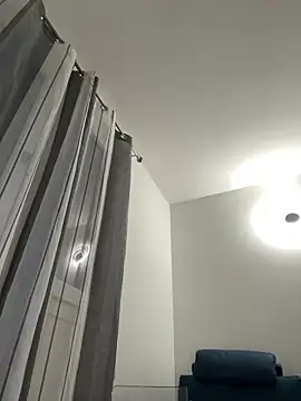 Alessia-Bloom online show from June 17, 7:26 pm