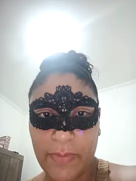 aylla20226 online show from March 10, 6:12 pm